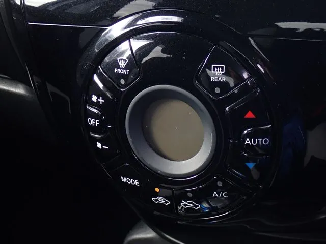 ノート（ニッサン）の車両写真