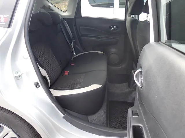 ノート（ニッサン）の車両写真