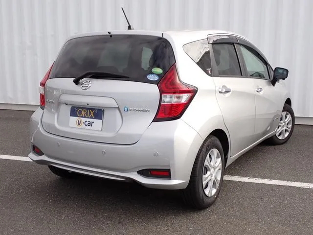 ノート（ニッサン）の車両写真