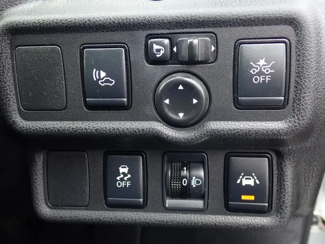 ノート（ニッサン）の車両写真