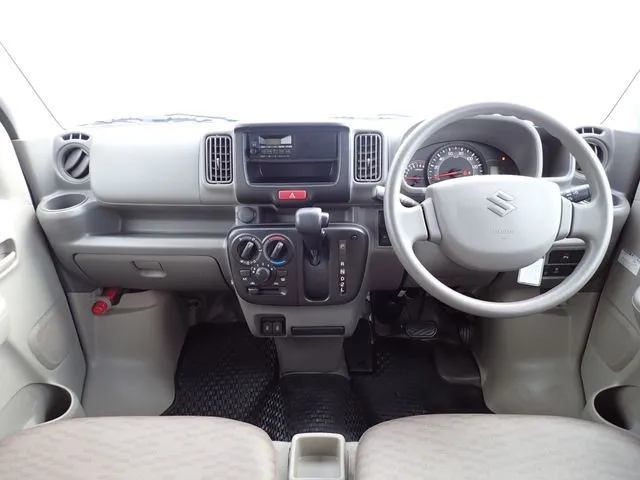 エブリイバン　４ＷＤ（スズキ）の車両写真
