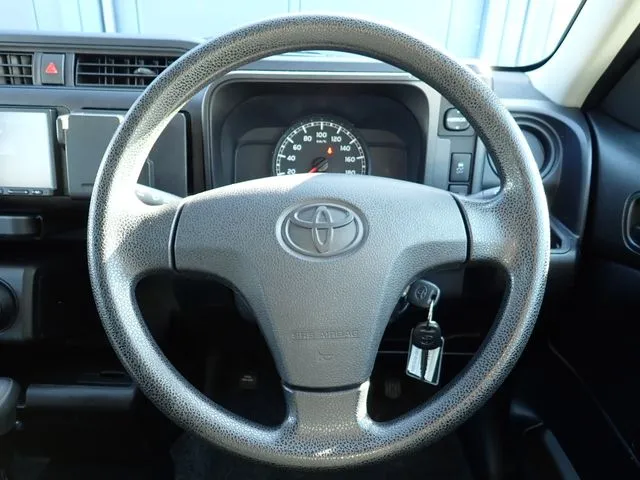 プロボックスバン　２ＷＤ（トヨタ）の車両写真