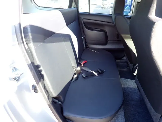 プロボックスバン　２ＷＤ（トヨタ）の車両写真