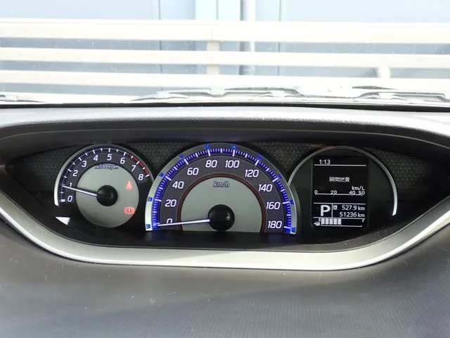 ソリオ バンディット(スズキ)の車両写真