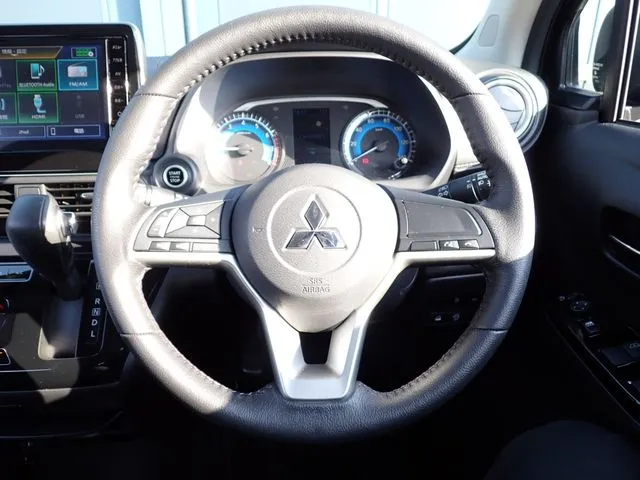 ｅＫクロス（ミツビシ）の車両写真