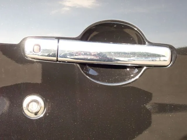 ｅＫクロス（ミツビシ）の車両写真