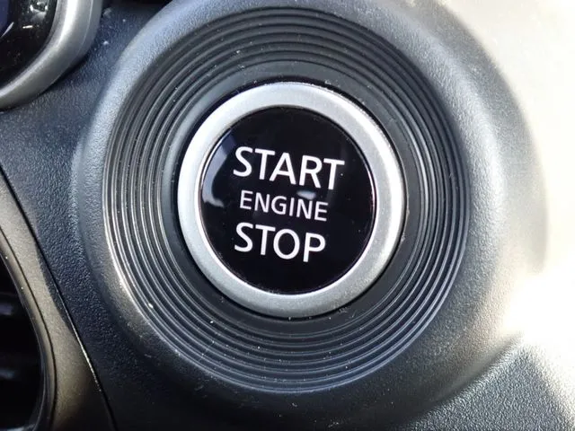 ｅＫクロス（ミツビシ）の車両写真