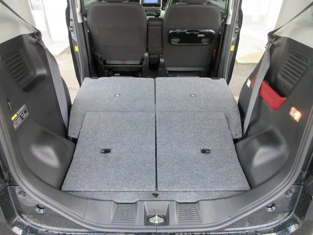 スペーシア　４ＷＤ（スズキ）の車両写真