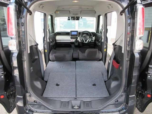 スペーシア　４ＷＤ（スズキ）の車両写真