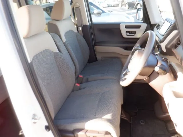 Ｎ　ＢＯＸ（ホンダ）の車両写真