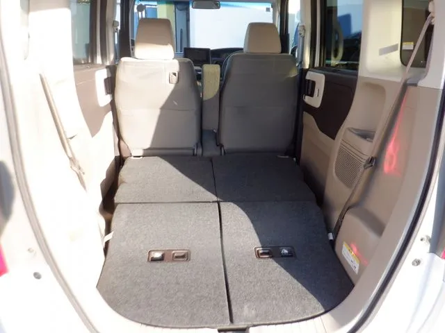 Ｎ　ＢＯＸ（ホンダ）の車両写真