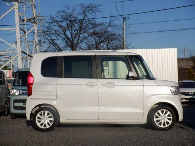 Ｎ　ＢＯＸ（ホンダ）の車両写真