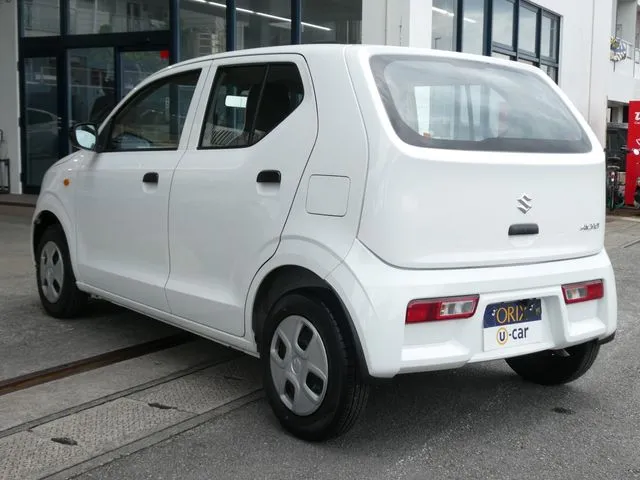 アルト（スズキ）の車両写真