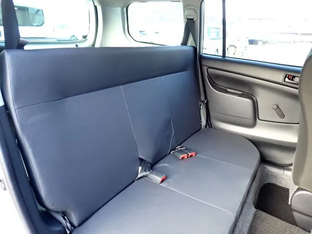 ファミリアバン　２ＷＤ（マツダ）の車両写真