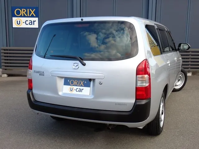 ファミリアバン　２ＷＤ（マツダ）の車両写真