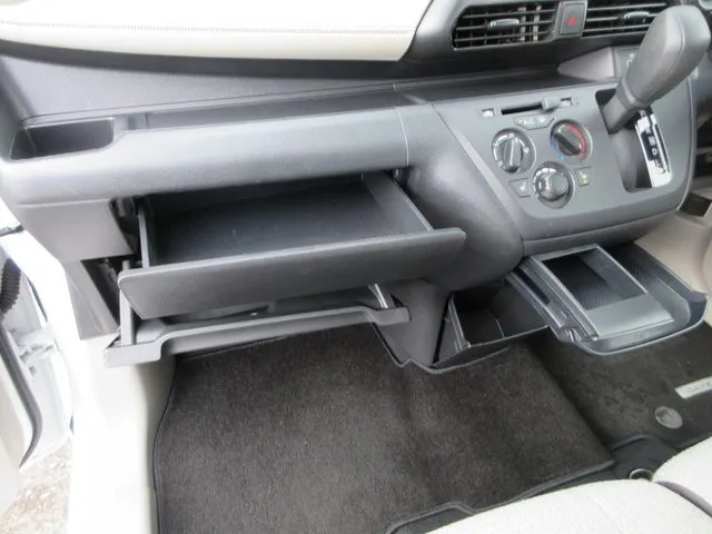 デイズ　４ＷＤ（ニッサン）の車両写真