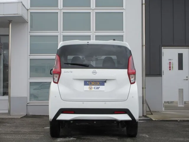 デイズ　４ＷＤ（ニッサン）の車両写真