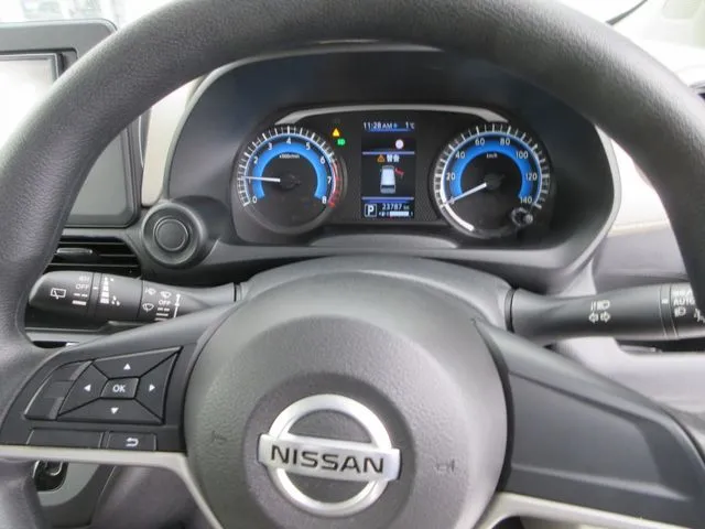 デイズ　４ＷＤ（ニッサン）の車両写真