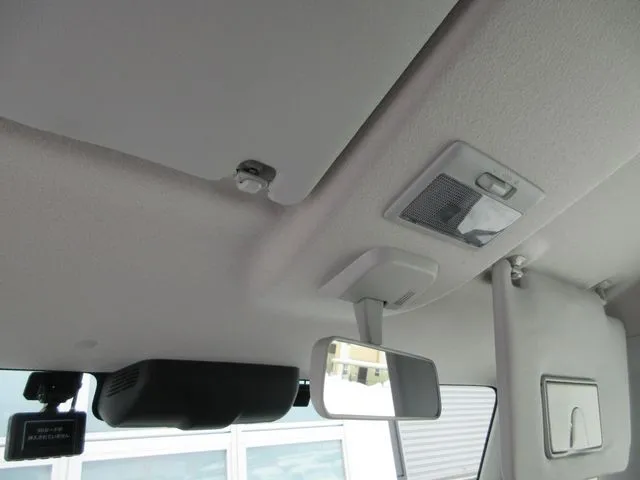 スペーシア 4WD(スズキ)の車両写真