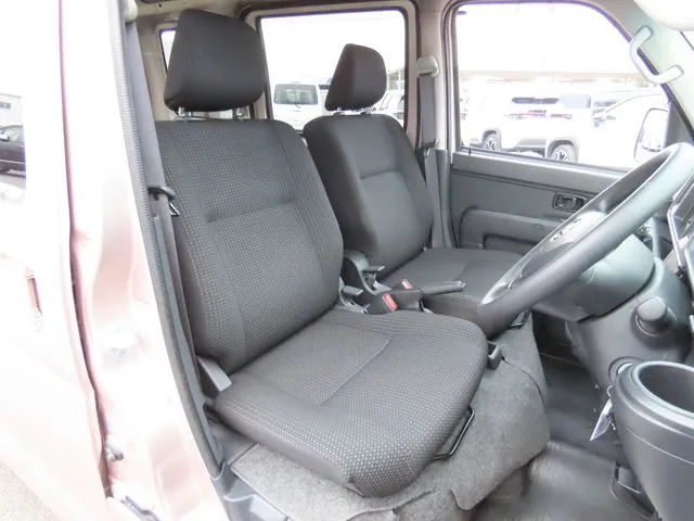 ハイゼットカーゴ（ダイハツ）の車両写真