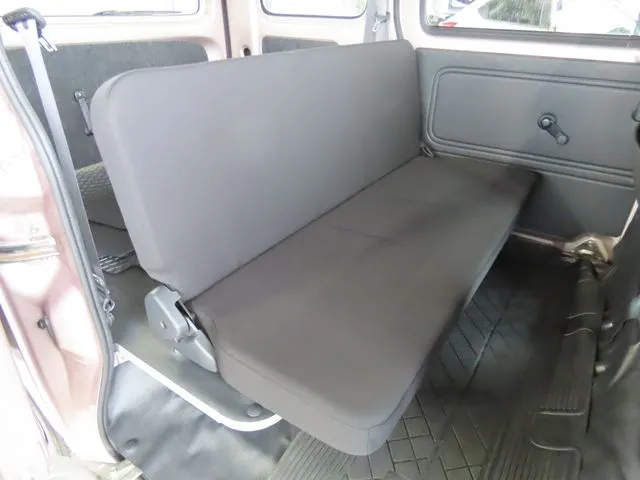 ハイゼットカーゴ（ダイハツ）の車両写真