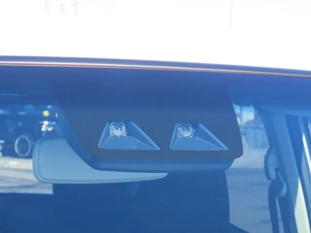 ムーヴ 4WD(ダイハツ)の車両写真