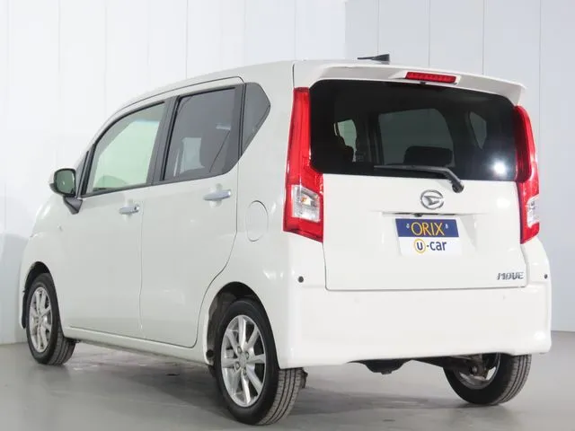 ムーヴ 4WD(ダイハツ)の車両写真
