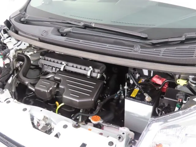 ムーヴ 4WD(ダイハツ)の車両写真