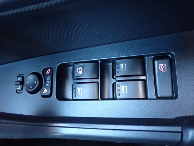 ロッキー（ダイハツ）の車両写真