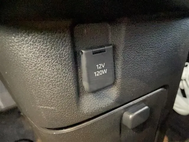 ムーヴ キャンバス(ダイハツ)の車両写真