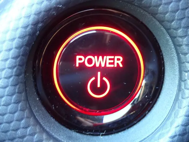 フィット　ｅ：ＨＥＶ（ホンダ）の車両写真