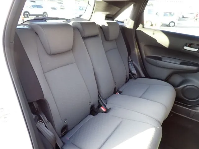 フィット　ｅ：ＨＥＶ（ホンダ）の車両写真