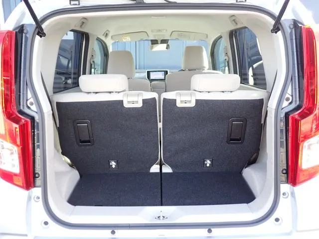 ムーヴ（ダイハツ）の車両写真