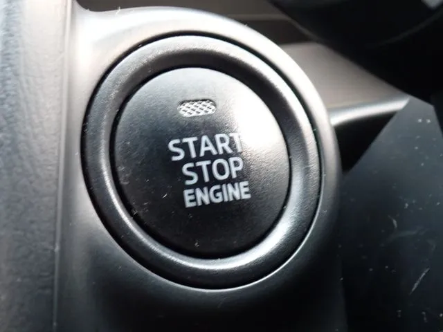 デミオ(マツダ)の車両写真