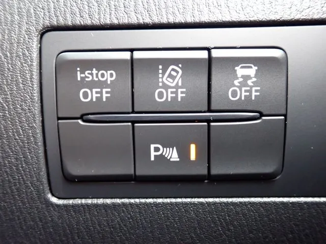 デミオ(マツダ)の車両写真