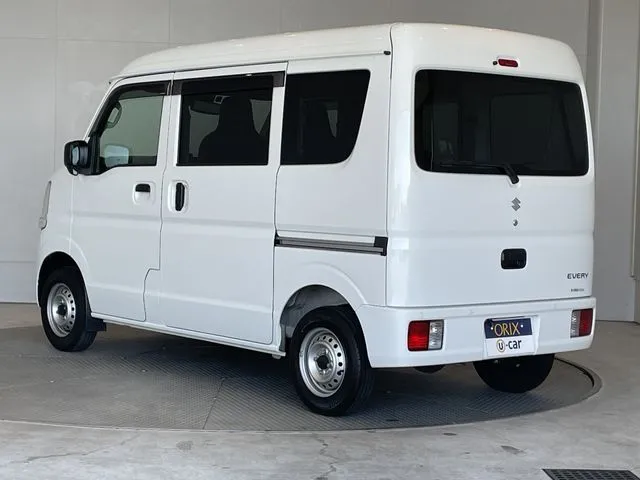 スズキ　エブリイバン