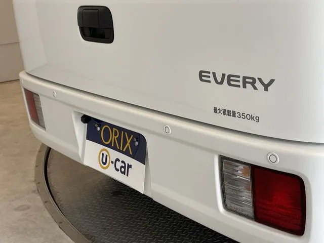 スズキ　エブリイバン