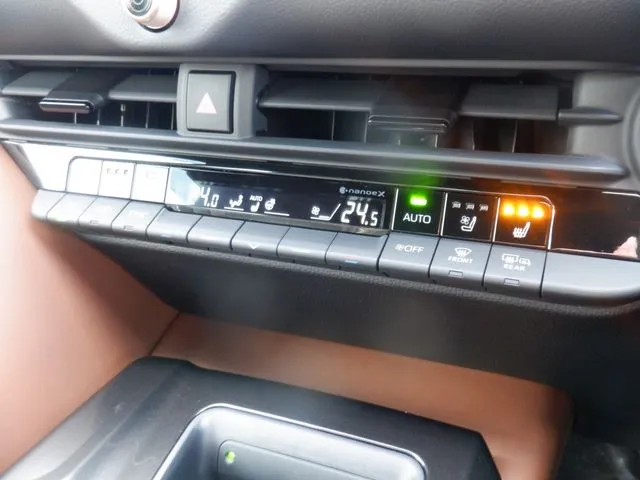 トヨタ クラウン クロスオーバー