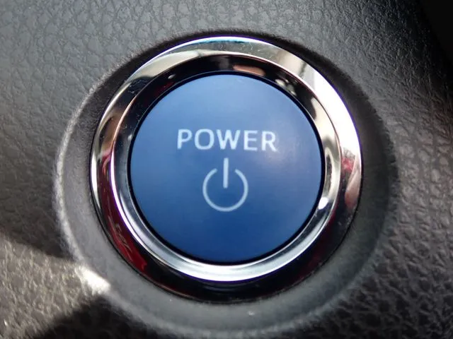 カムリ ハイブリッド(トヨタ)の車両写真