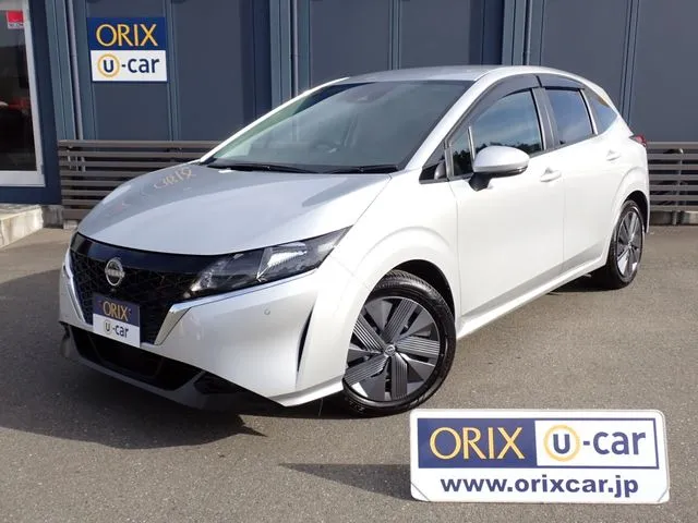 ノート(ニッサン)の車両写真