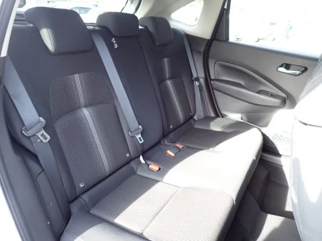 ノート(ニッサン)の車両写真