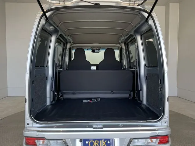 ダイハツ　ハイゼットカーゴ