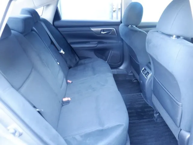 ティアナ（ニッサン）の車両写真