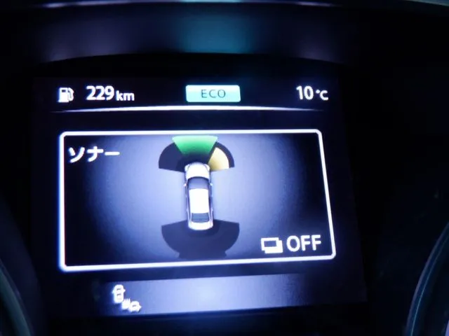 ティアナ（ニッサン）の車両写真