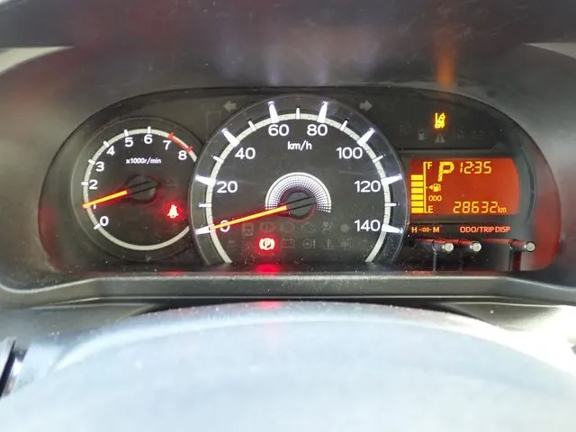 ムーヴ(ダイハツ)の車両写真