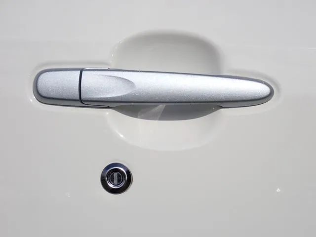 ムーヴ(ダイハツ)の車両写真