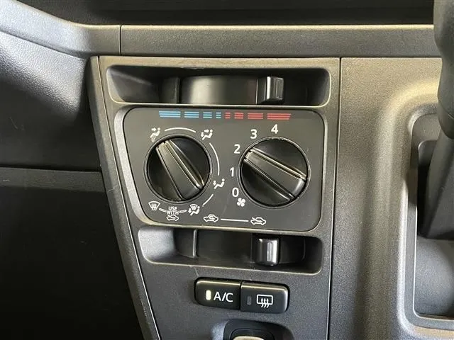 トヨタ　ピクシス　バン