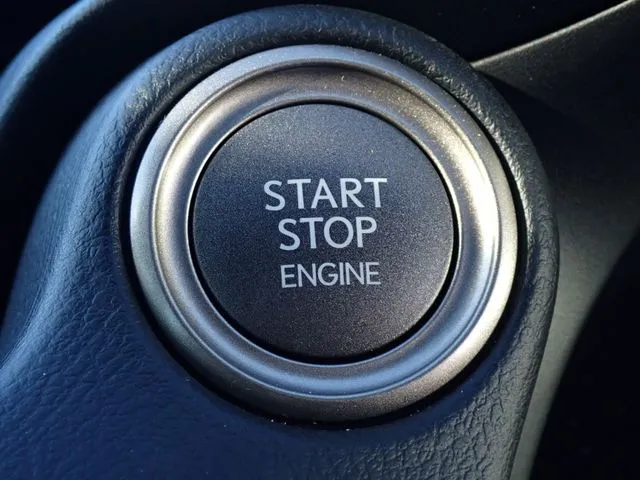 レクサス　ＩＳ３５０（トヨタ）の車両写真