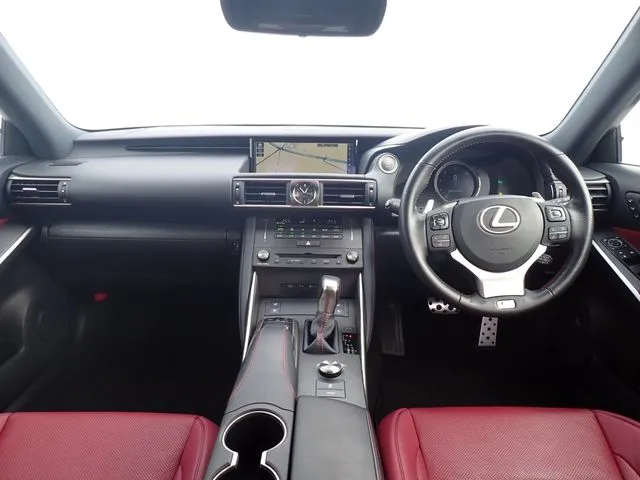 レクサス　ＩＳ３５０（トヨタ）の車両写真