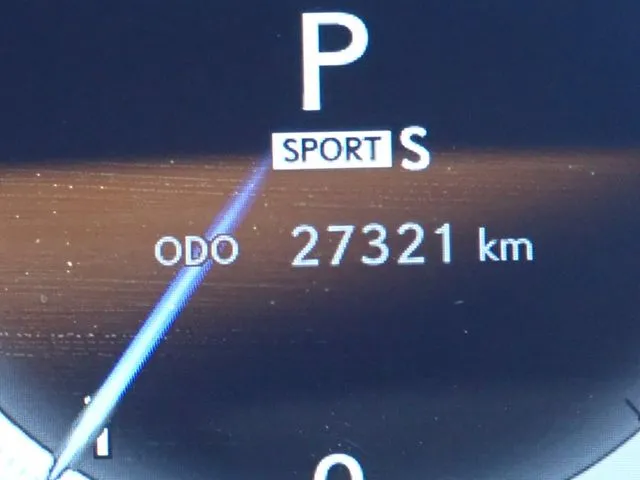 レクサス　ＩＳ３５０（トヨタ）の車両写真